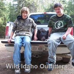 04 Austin and Logan with the bear.jpg