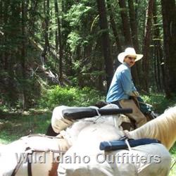 24 Heading down the trail to do some scouting.jpg